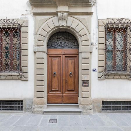 A Touch Of History, In Santa Reparata Firenze Bagian luar foto
